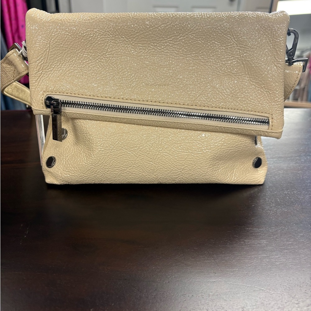 NWT Hammitt VIP Med- Alabaster Glaze